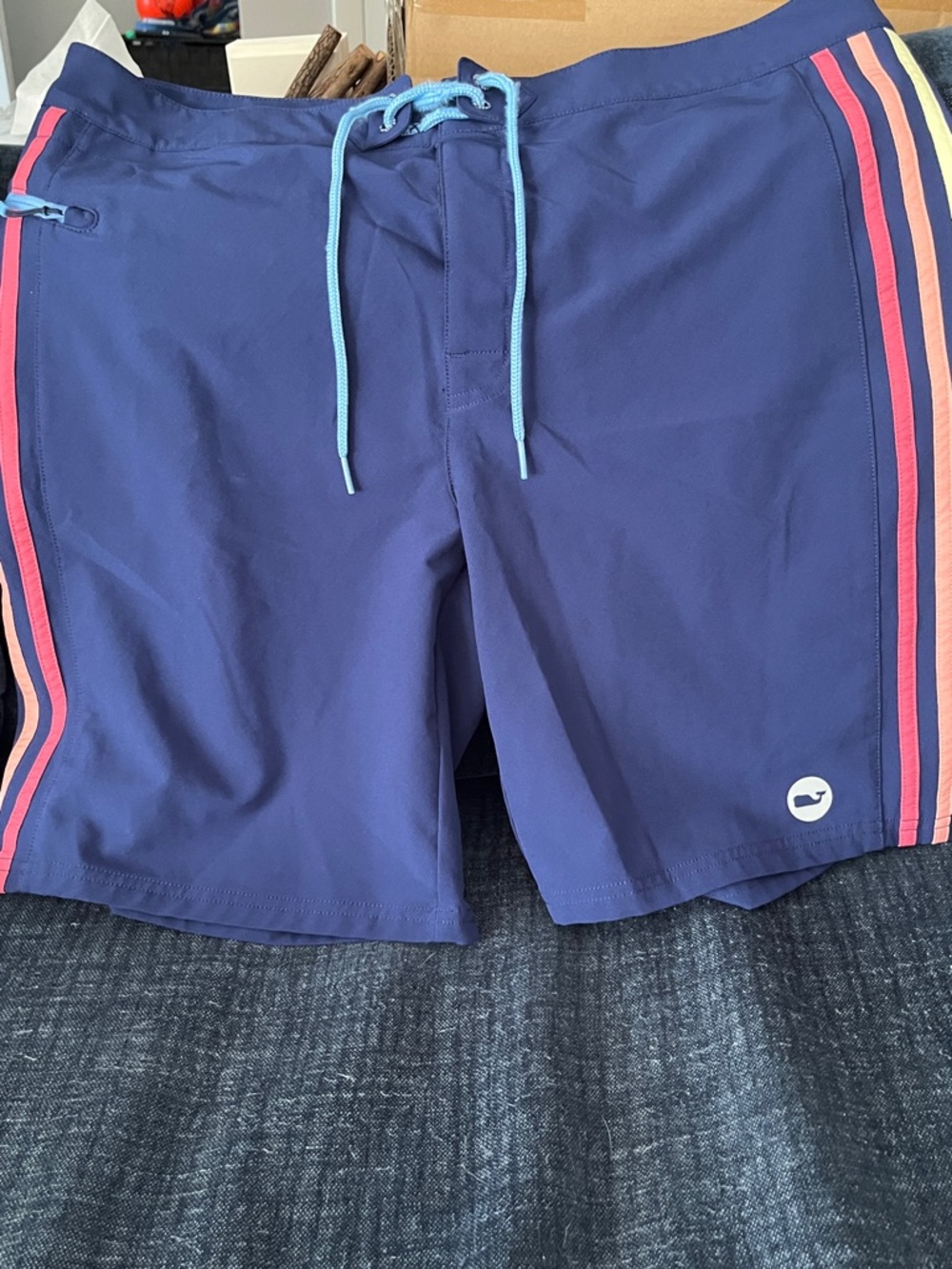 Vineyard Vines Size 35 Men's Navy Swim Trunks with Strips
